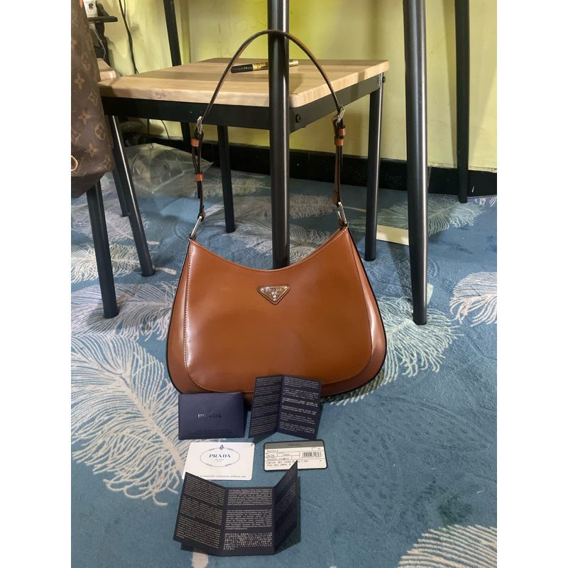 tas prada coklat predong milano shoulder