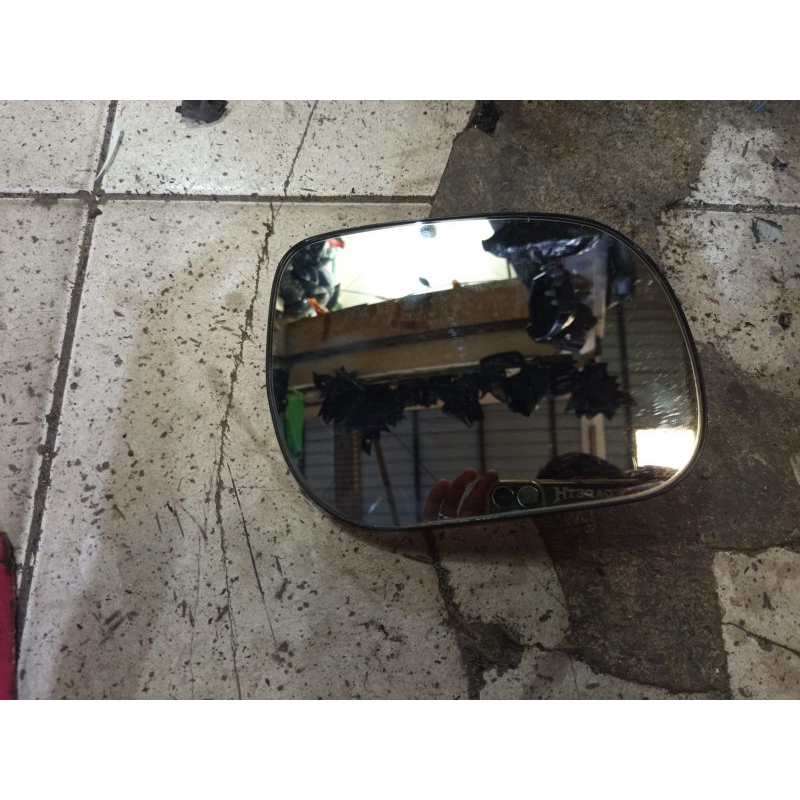 kaca spion Luxio tipe x kanan