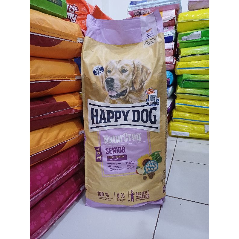 Happy Dog Naturcrooq Senior 15kg - Dog Food