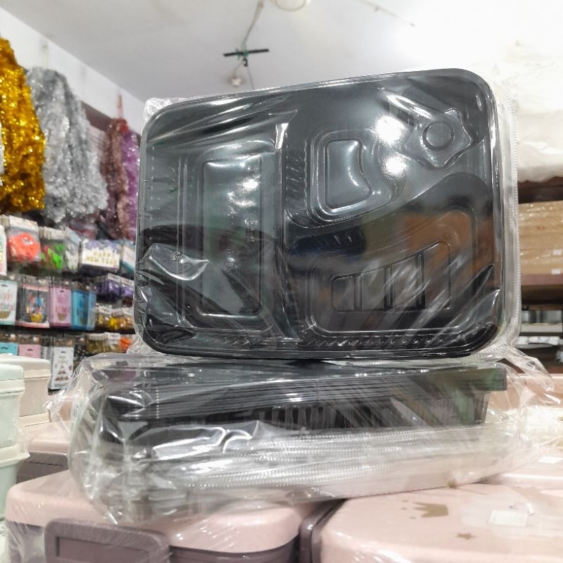 KOTAK MIKA BENTO HITAM 4 SEKAT / KOTAK MAKANAN PLASTIK THINWALL DENGAN TUTUP ISI 10 PCS