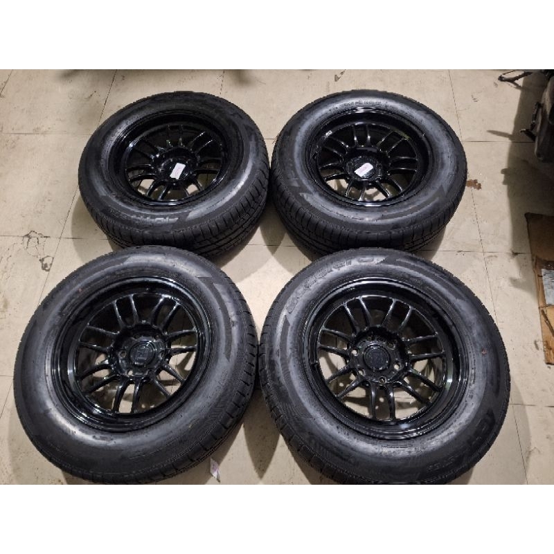 Velg Mobil Bekas Racing Ring 18 Lubang 6 Ban 265 60 R16