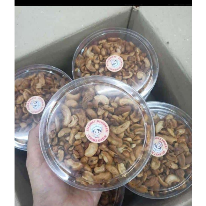 

KACANG MEDE PATAHAN MATANG/GORENG 200g Snack Mete Makanan Termurah