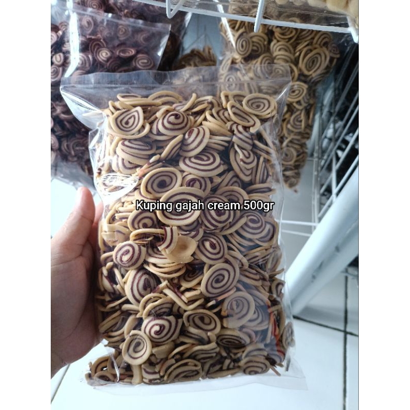 

Cemilan Kuping Gajah Cream kemasan 500gram