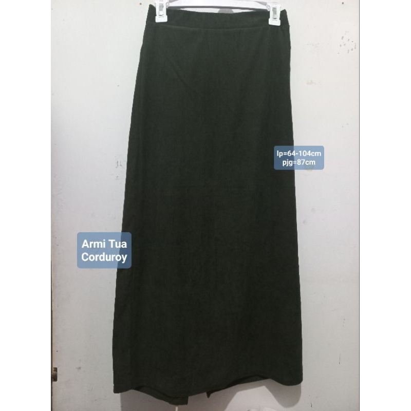 Rok span army corduroy