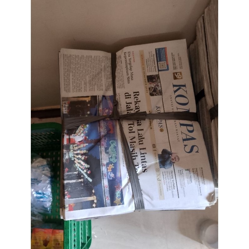 koran gagal cetak kompas atau Jawa pos per 10 kg