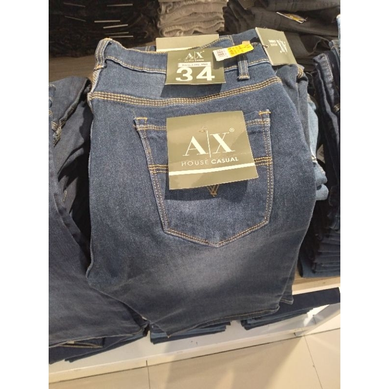 Celana Jeans Pendek Pria A/X