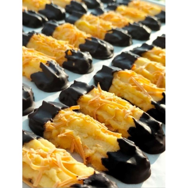 

PO • Kue Kering Nastar Lidah Kucing Sagu Sweet Cheese Chocolate Chui Kao So Chocochip Mede Kemasan 500 gr Enak Bergizi Coklat Keju Lebaran Imlek Hari Raya Besar Home Made Tanpa Pengawet Aman Sehat