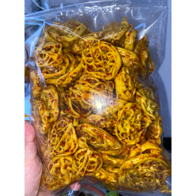 

Kerupuk seblak kering Mie mini Pedas daun jeruk