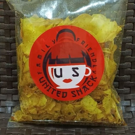 

United Snack Kerupuk Singkong Pedas Asin Cabe Hijau 250gr
