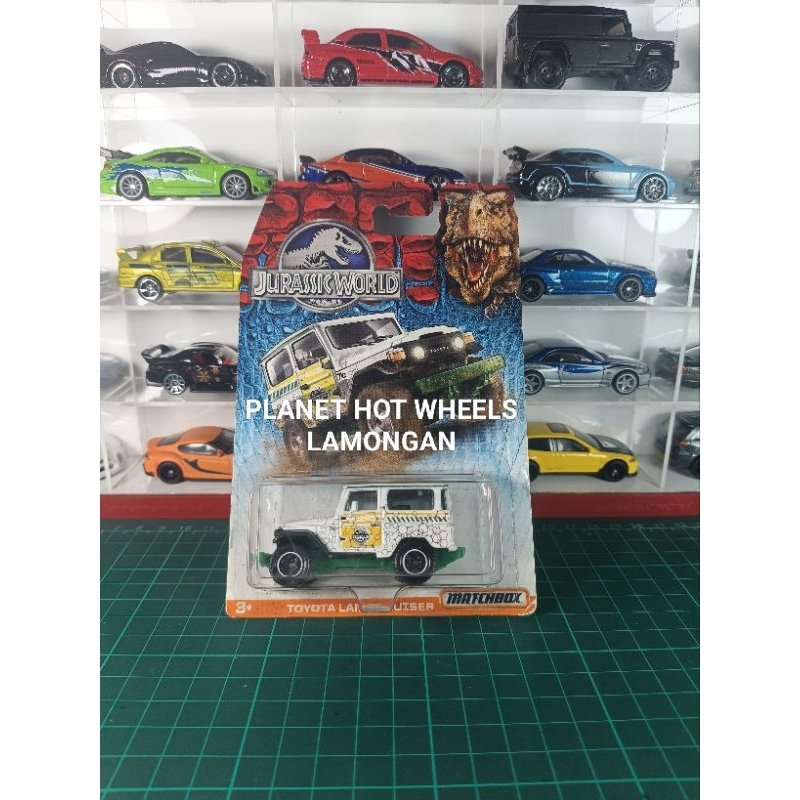matchbox jurassic world toyota fj40