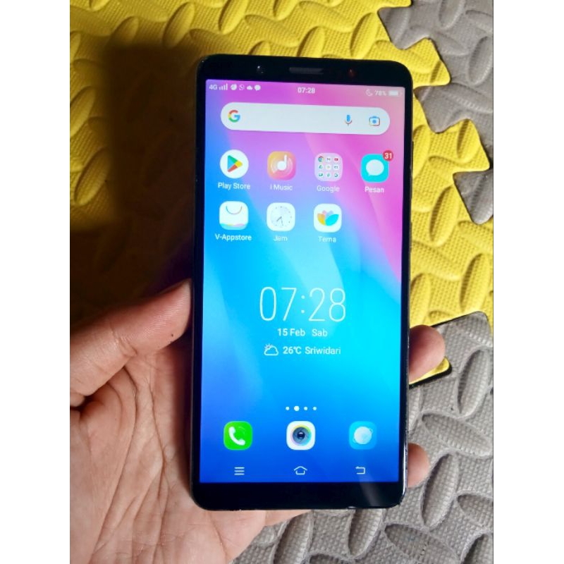 VIVO V7 RAM 4/32 SECOND