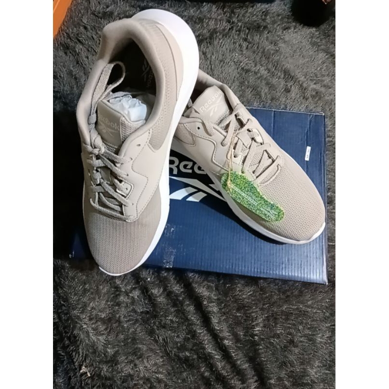 Reebok Running Shoes. NEW. Original 100%.