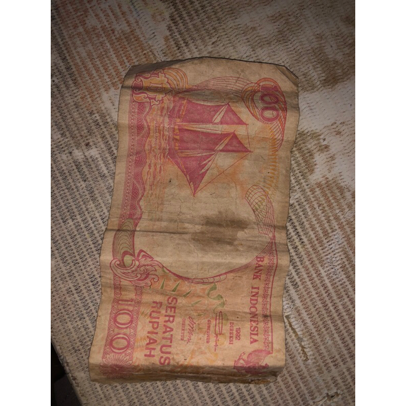 uang kertas 100 rupiah 1992