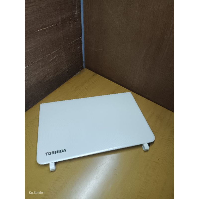 Casing Atas Cover Case Frame Lcd Laptop Toshiba Satellite C55-B1188
