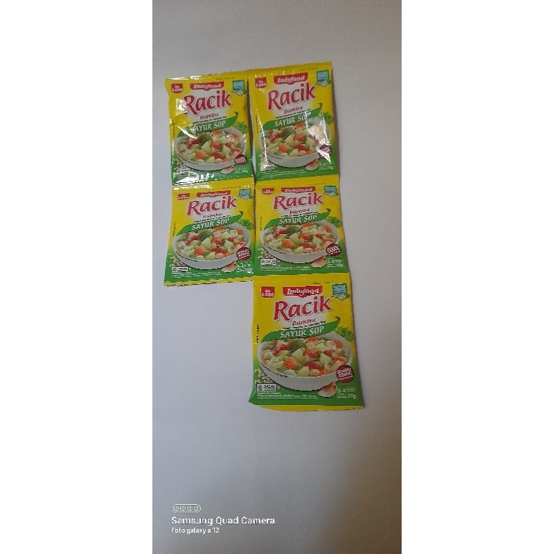 

Bumbu Racik Indofood Sayur Sop 5 × 20 g