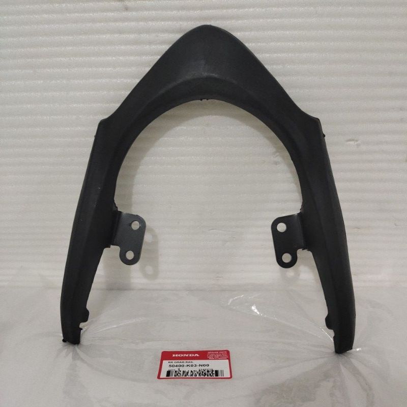 Behel Begel Original Revo Fit FI pegangan jok belakang Revo Fit FI