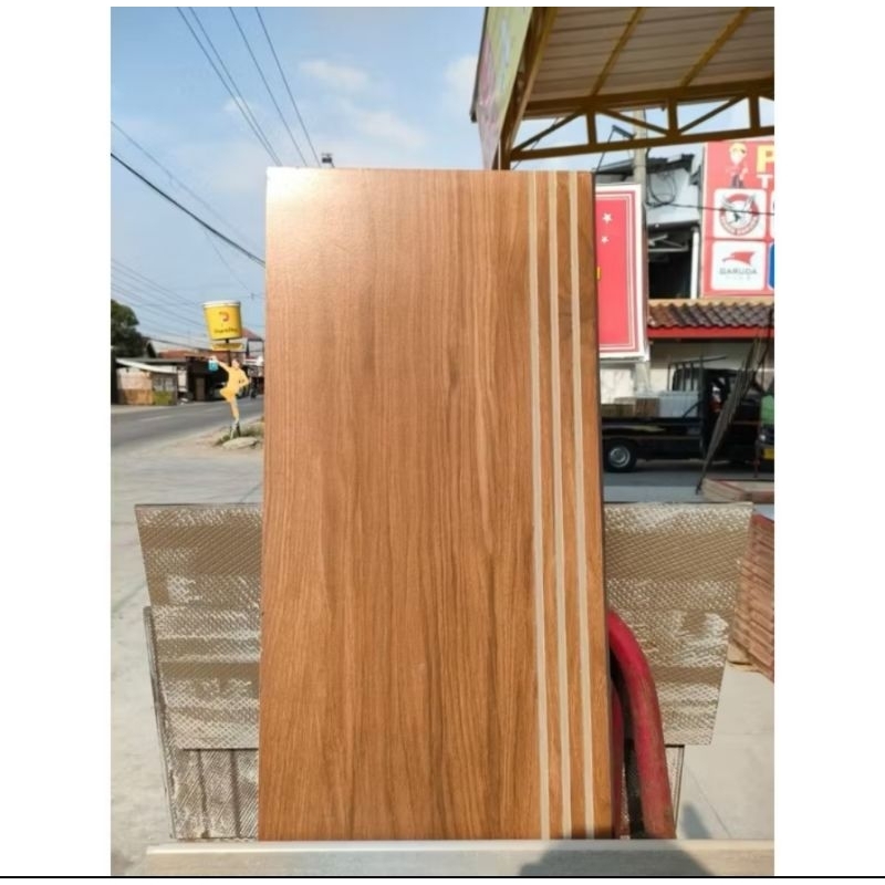 granit tangga motif kayu 30x60 20x60 Satu set