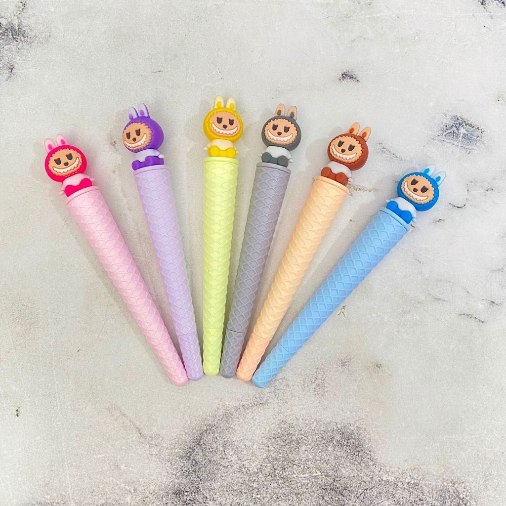 

PULPEN GEL ICE CREAM CONE LABUBU V1 PGK-1686 / BOLPEN PENA TINTA HITAM / PERLENGKAPAN ALAT TULIS SEKOLAH KANTOR TERMURAH BISA COD