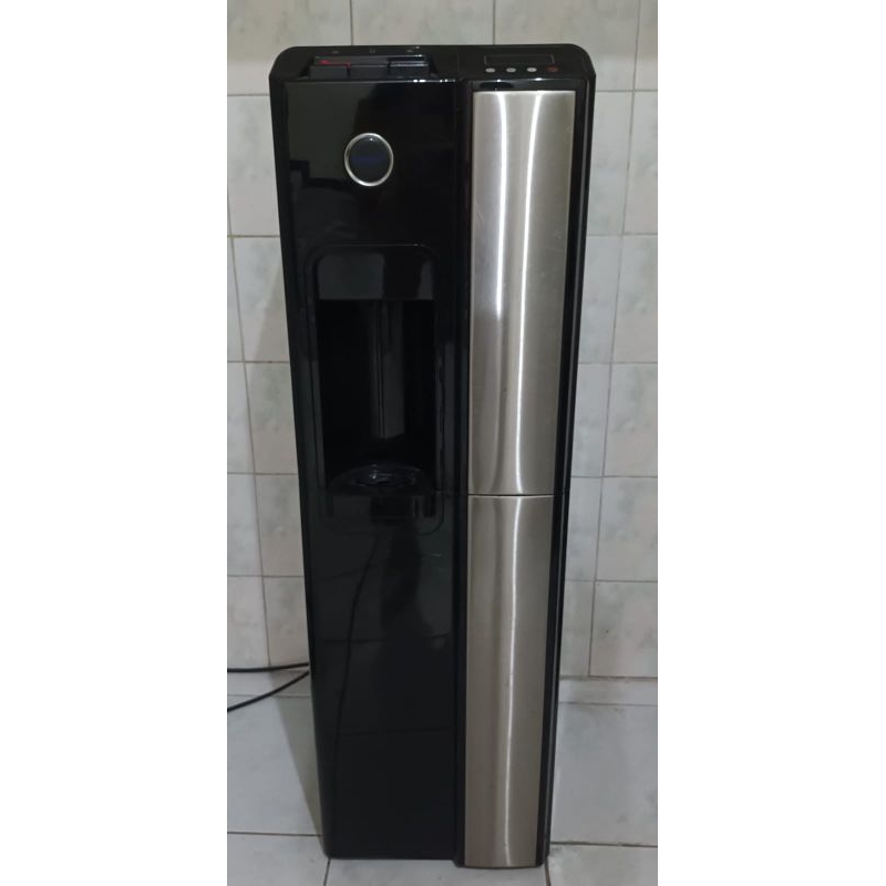 DISPENSER AIR ZEROWATT DISPENSER AIR PANAS DINGIN NETRAL ZEROWATT HITAM