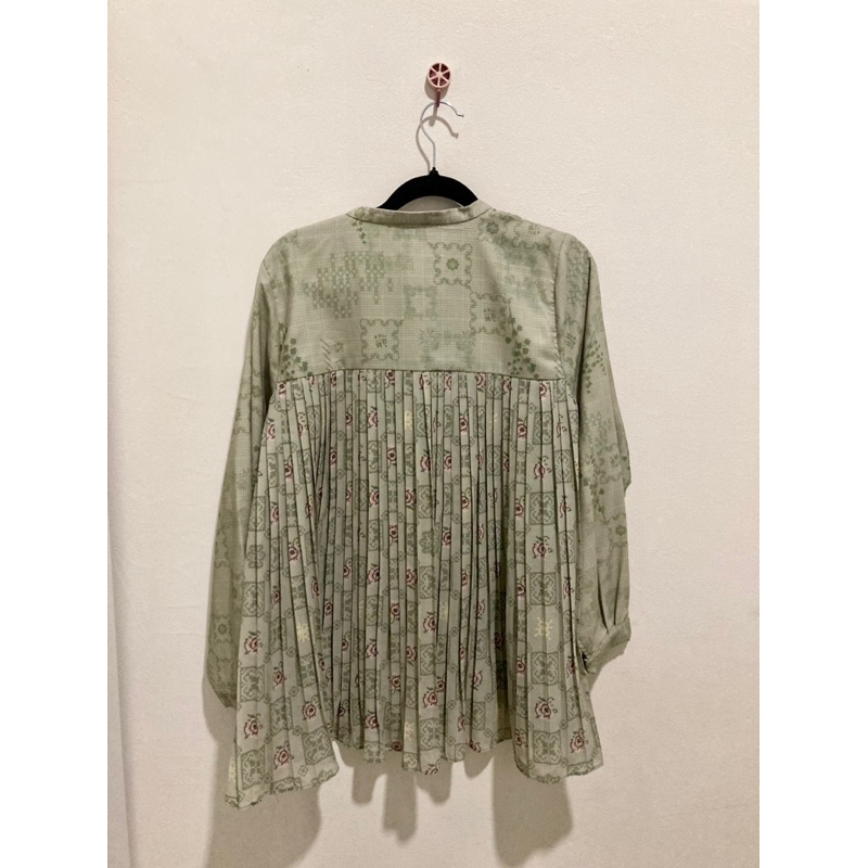 Lica Top Ria Miranda