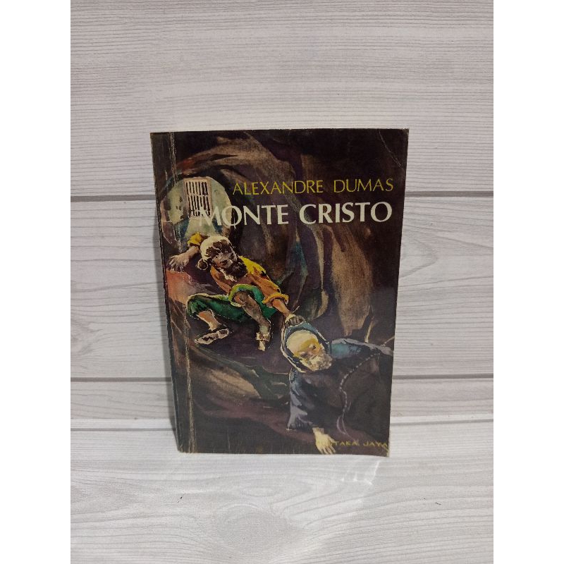 Novel original monte cristo by Alexander dumas