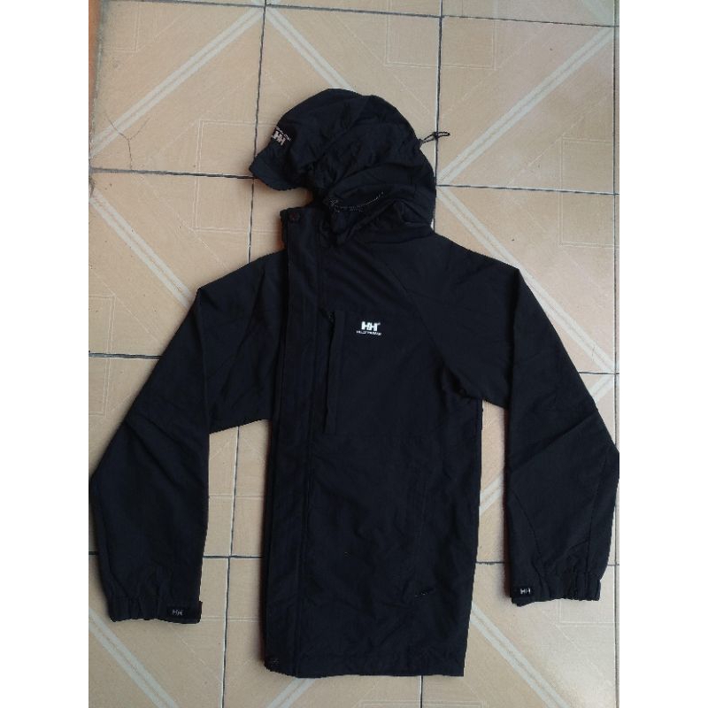 helly hansen gorpcore