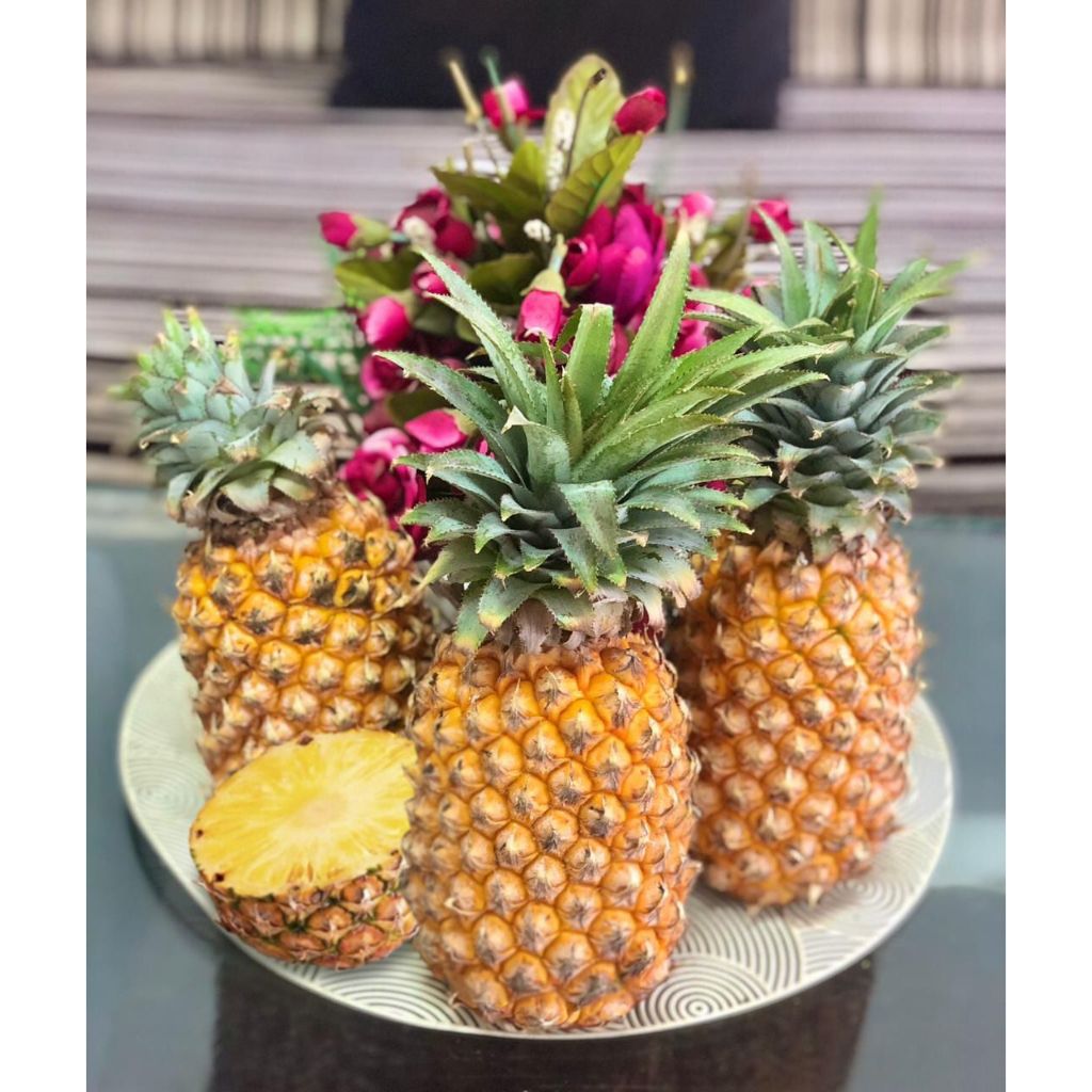 

Nanas Madu Kupas