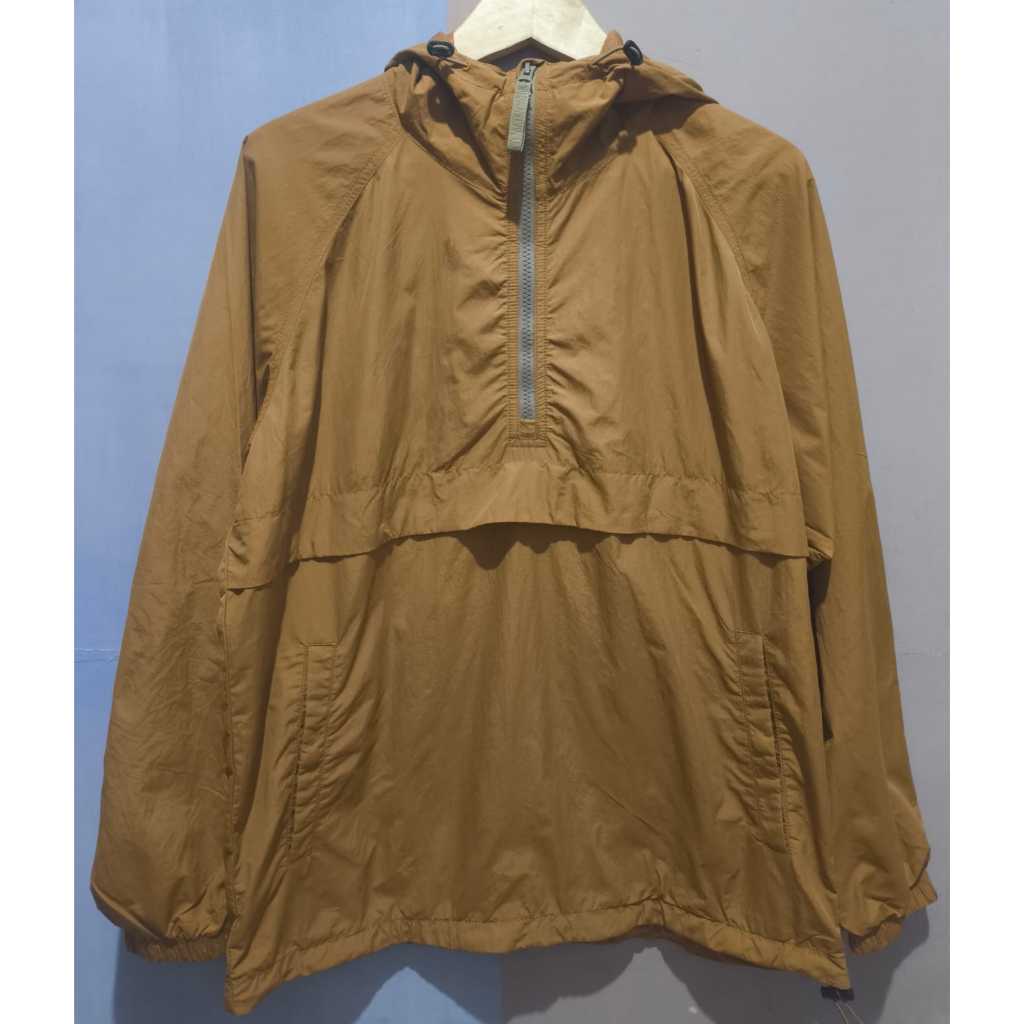 Jaket  uniqlo Second/Preloved