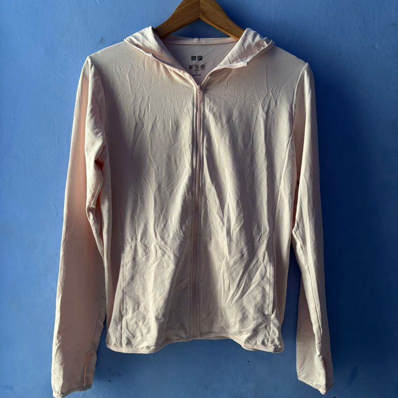 Uniqlo Airism Hoodie Anti Uv Pink