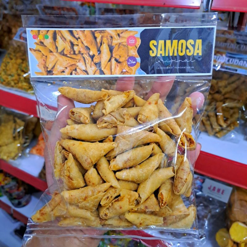 

Samosa Mini – Gurih, Renyah, dan Penuh Rasa!