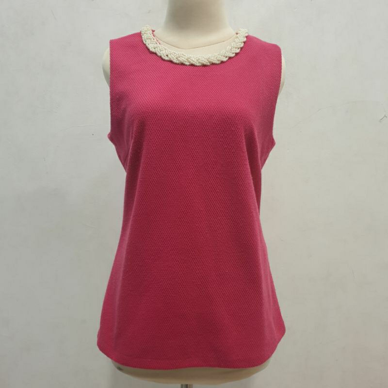 Preloved Blouse Fushia