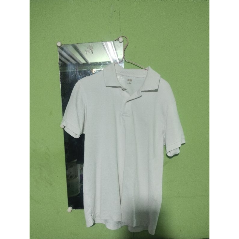 Polo Uniqlo Putih