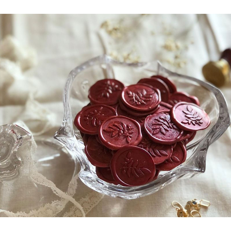 

Scarlet Color 1 Pieces Wax seal coinbulat sticker instan segel vintage undangan / DIY Hampers / Wax Octagon GUN #Paletecolor