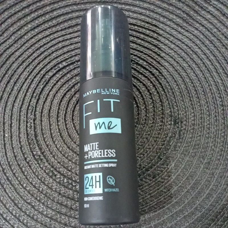Maybelline fit me matte&poreless matte setting spray