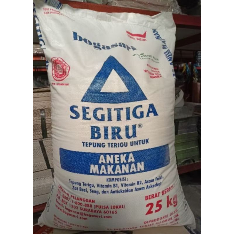 

SEGITIGA BIRU/Tepung Terigu SEGITIGA BIRU Kiloan REPACK ½kg 1kg