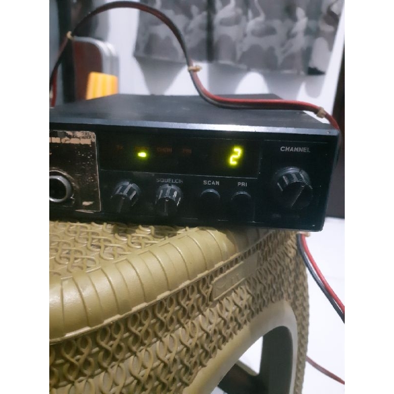 Rig radio HT komunikasi