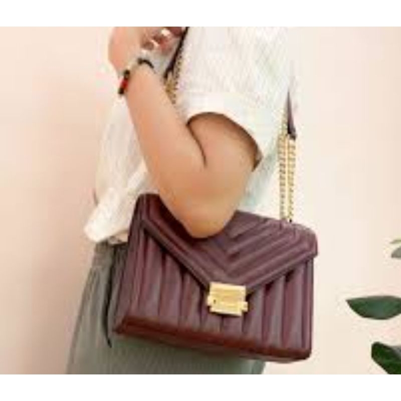 tas Mk Whitney Medium Flap Chain Shoulder. 23,5×15×6cm