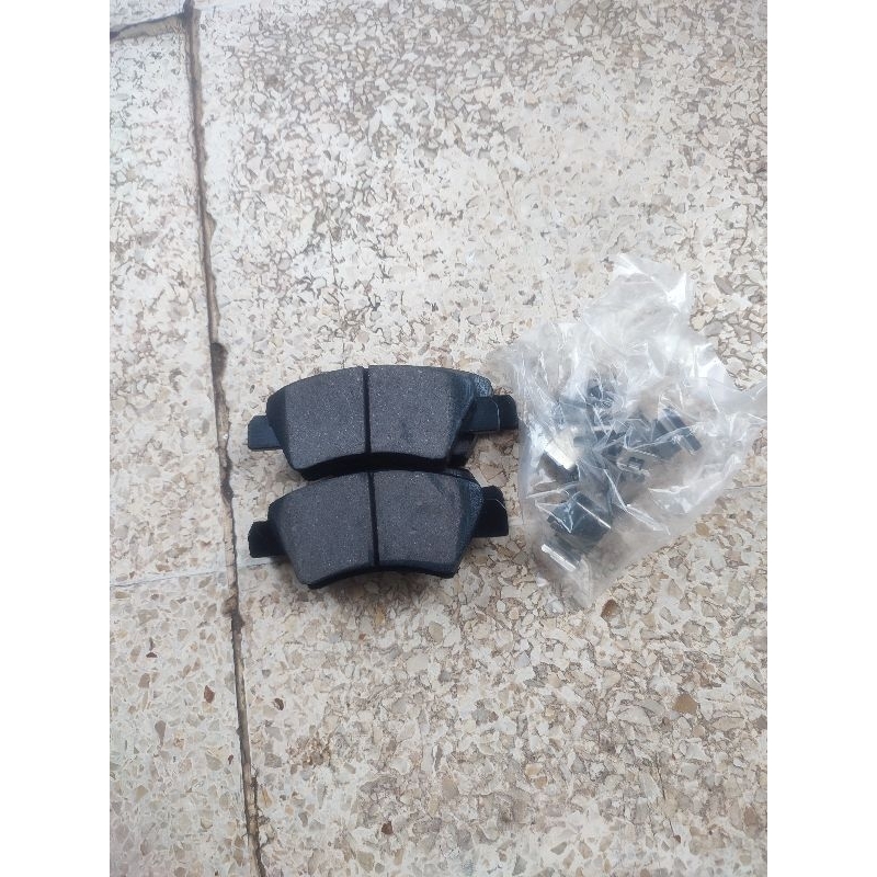 kampas rem depan renault triber substitusi