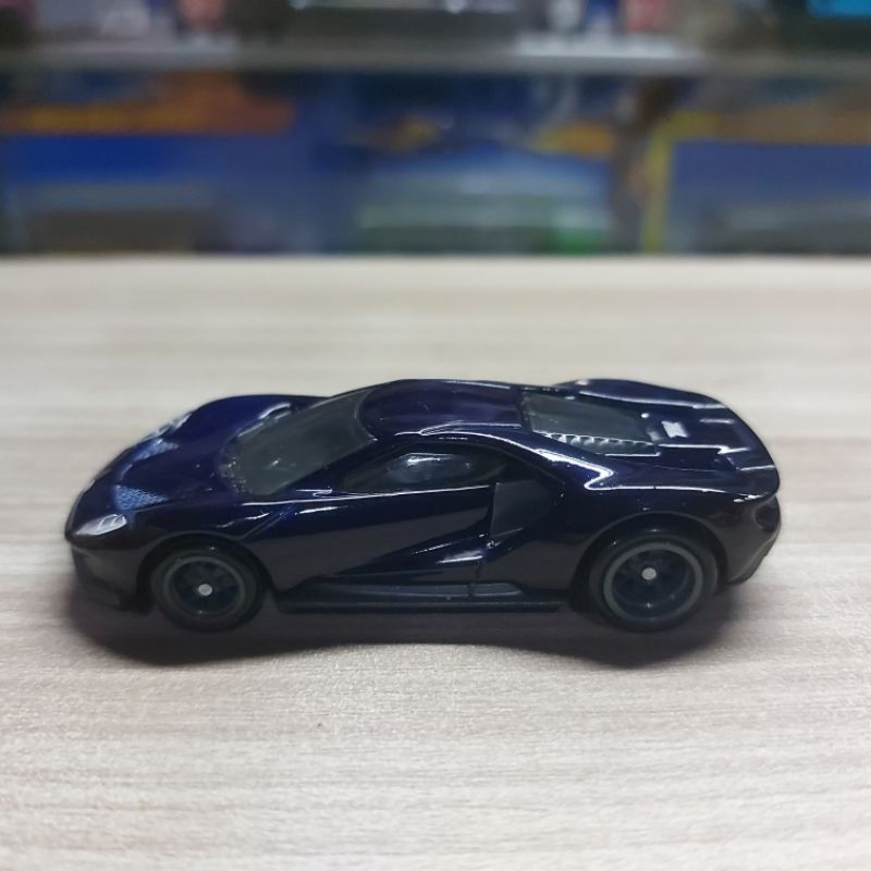 HOT WHEELS 17 FORD GT LOOSE - SUPER TREASURE HUNT - THS - STH