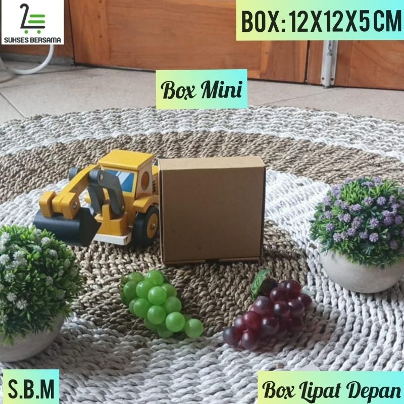 

Box 12x12x5 cm/Kardus/Hampers/boxkecil/karduskecil