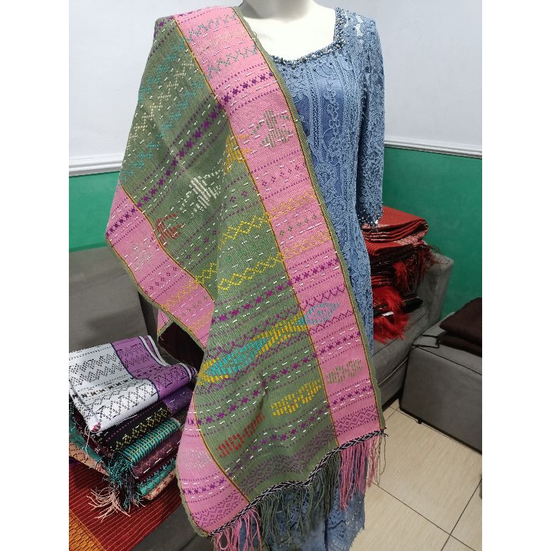 Ulos Hande-Hande Tenun tangan Tarutung