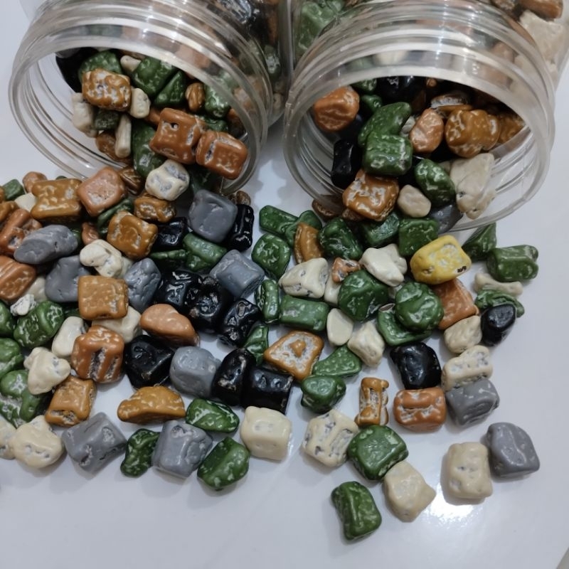 

coklat krikil atau coklat batu kemasan toples 150ml