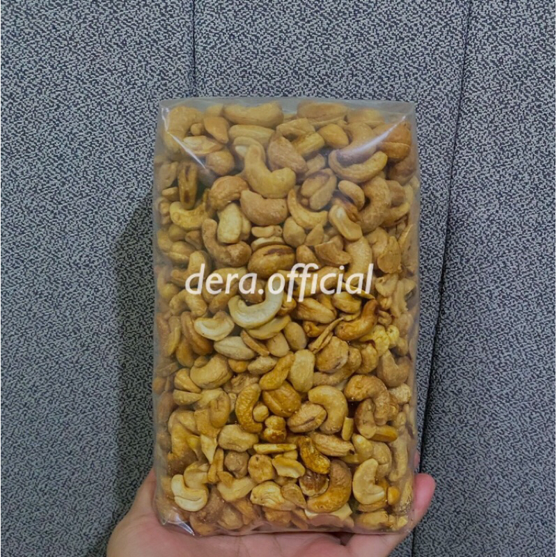 

Kacang Mede Utuh Matang 500gr & 1kg (Bukan Premium)