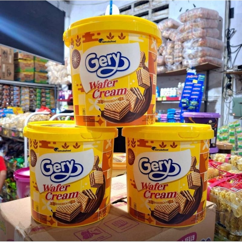 

Gery Wafer Cream Coklat 250gr (1 dus isi 6)