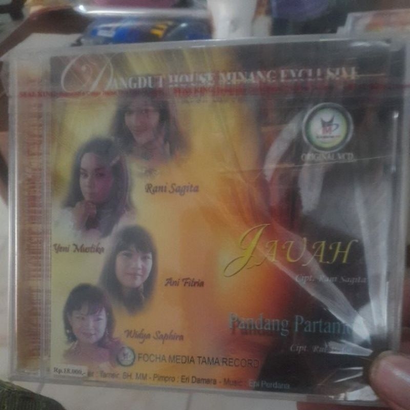 vcd musik dangdut house minang exclusive jauah(CD854)
