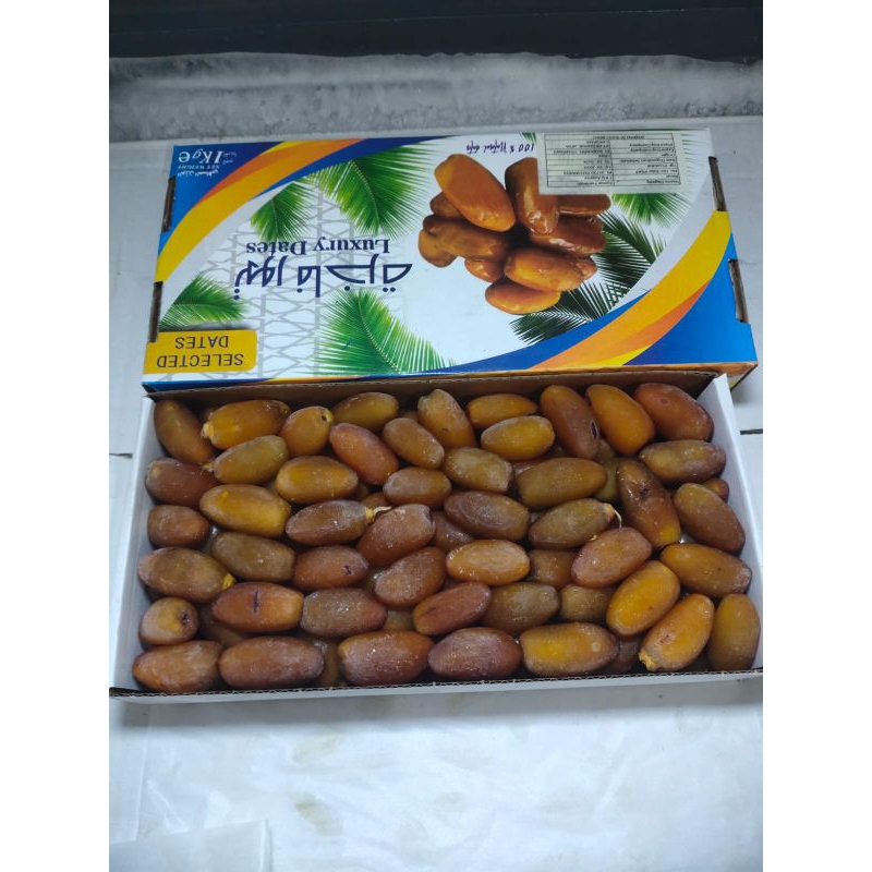 

Ruthob Luxury Dates Kurma Basah | Kurma Muda Libya Premium 1kg