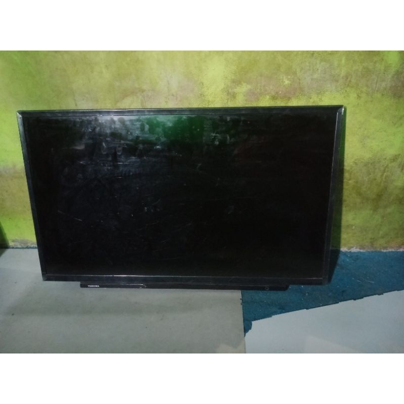 Panel Layar Lcd 32 inch, Toshiba 32L2605VJ Original