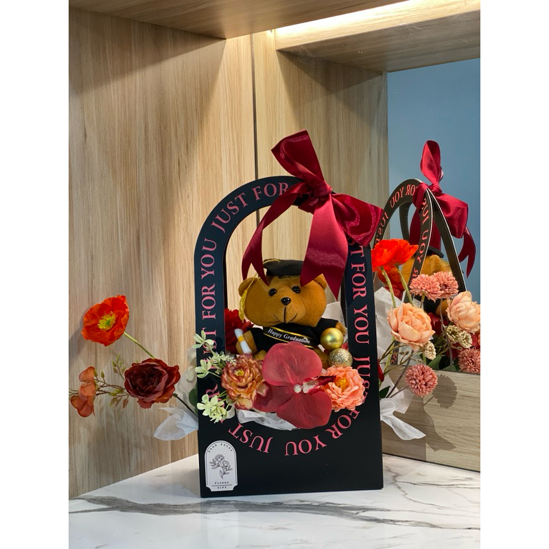 Bloom box wisuda | Bloom box birthday | Bloom box graduation | Buket bunga | Buket balon hunga | Buk