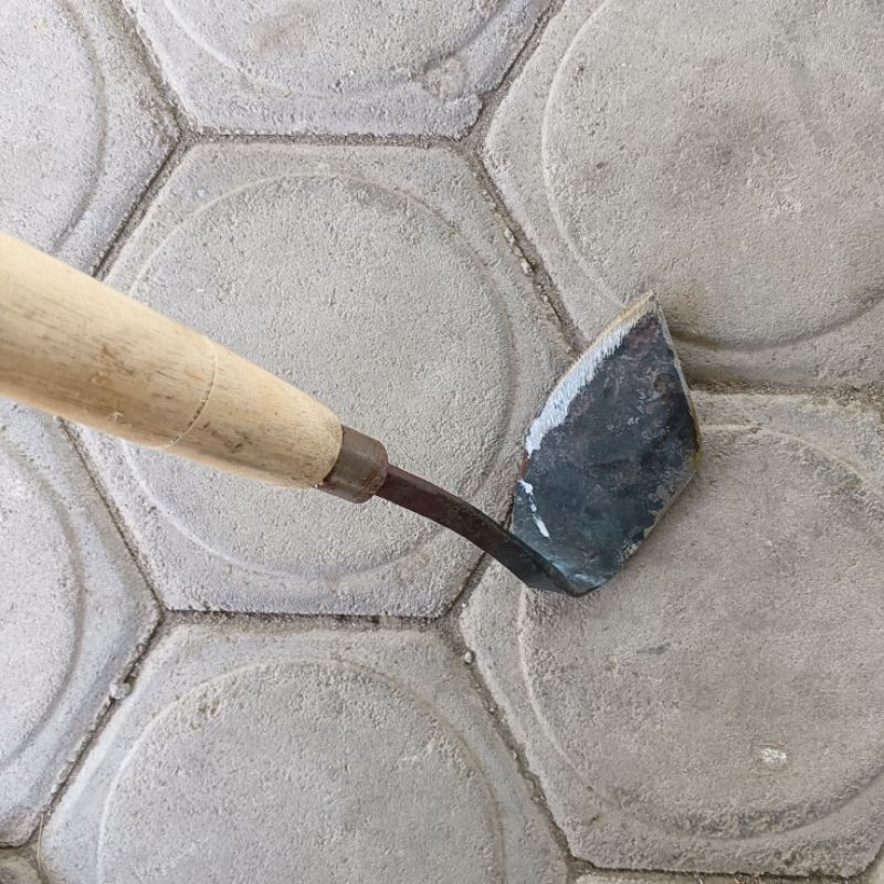 CANGKUL MIRING/ GATHUL/ KORED/ WANGKIL MIRING/ WANGKIL BAJA