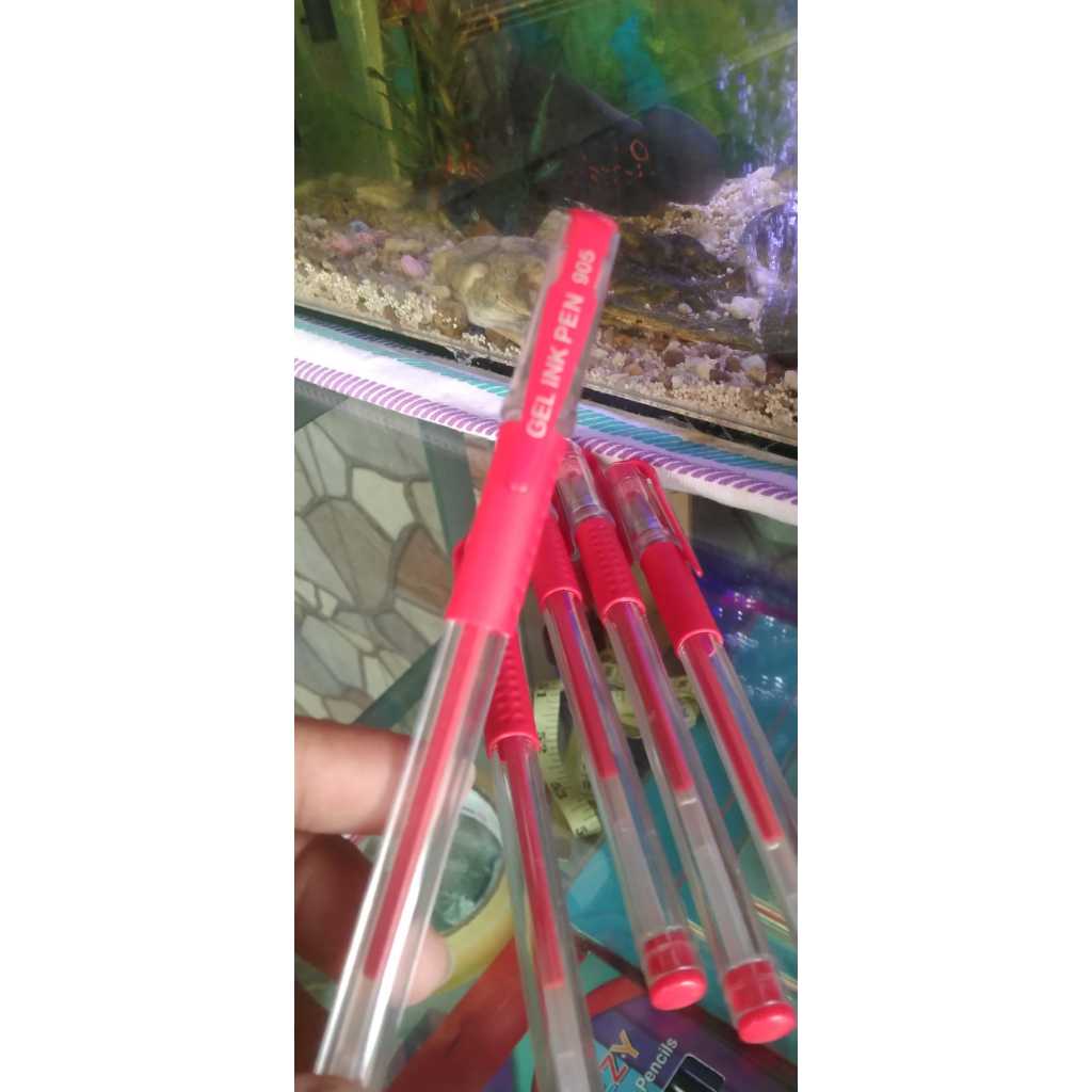 

PULPEN GEL MERAH/GEL INKPEN 905